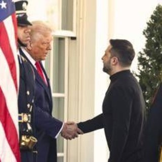 Ucraina, droni per Trump. Delegazione Kiev a Washington per definire accordo