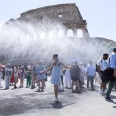 Torna il caldo africano in Italia, temperature oltre i 40 gradi e umidità alle stelle Torna il caldo africano in Italia, temperature oltre i 40 gradi e umidità alle stelle