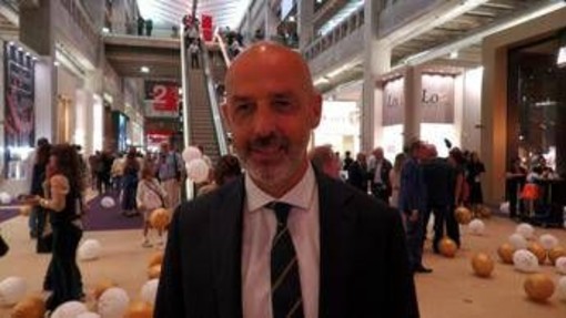 Vicenzaoro: Farsura (Ieg): “inaugurato nuovo padiglione. Puntiamo a leadership internazionale del Salone” Vicenzaoro: Farsura (Ieg): “inaugurato nuovo padiglione. Puntiamo a leadership internazionale del Salone”