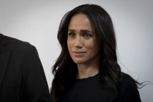 Meghan Markle, viaggio da incubo in Gb: tornata in California prima del previsto