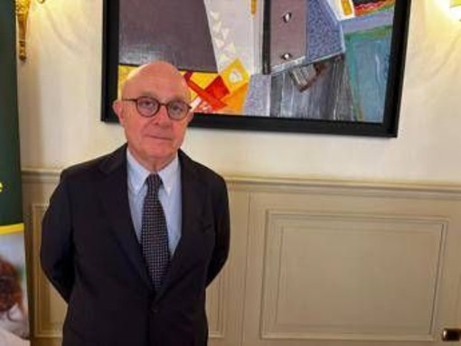 Dlbcl, ematologo Carlo-Stella: "Sopravvivenza a 3 anni del 47% con glofitamab e chemio"﻿