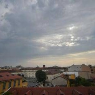 Piogge, vento e qualche temporale fino a mercoledì: poi svolta calda e anticipo d’estate Piogge, vento e qualche temporale fino a mercoledì: poi svolta calda e anticipo d’estate