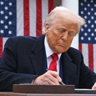 Dazi congelati, qualcuno ha spiegato a Trump che si stava facendo male da solo