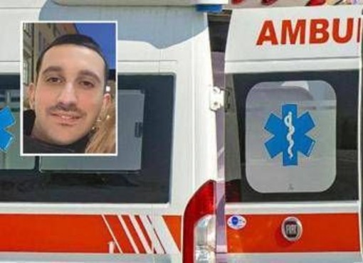 Pescara, morto dopo fermo con taser. Tre indagati per la rissa: &quot;Colpito con bastone&quot;