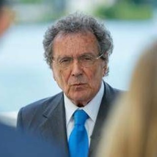 Gros-Pietro (Intesa-Sanpaolo): &quot;Attenzione a circolarità nel nuovo piano d’impresa&quot;
