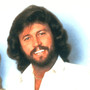 Barry Gibb vittima di fake new, i fan piangono (per errore) l'ultimo Bee Gees ancora in vita