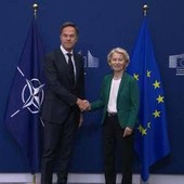 Drone russo su Lipsia, Von der Leyen e Rutte: "Non tollereremo attacchi, pronti a proteggerci" Drone russo su Lipsia, Von der Leyen e Rutte: "Non tollereremo attacchi, pronti a proteggerci"