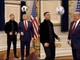 Trump, sfida di palleggi con Cristiano Ronaldo: il video (generato dall'AI) fa il giro del mondo