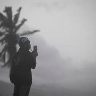 Uragano Melissa fa i primi 3 morti in Giamaica, resta la massima allerta