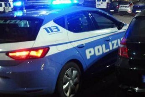 Napoli, 51enne trovata morta in casa: non si esclude l'omicidio