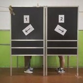 Sondaggio politico: Fratelli d'Italia al 29%, Pd e M5S in calo Sondaggio politico: Fratelli d'Italia al 29%, Pd e M5S in calo