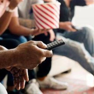 Ascolti tv, 'Blanca 3' vince la prima serata e 'La ruota della Fortuna' fa il 25.4% di share