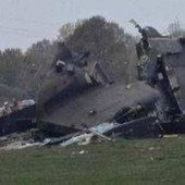 Bosnia, precipita elicottero militare italiano. I media locali: "Tre morti e 12 feriti" Bosnia, precipita elicottero militare italiano. I media locali: "Tre morti e 12 feriti"