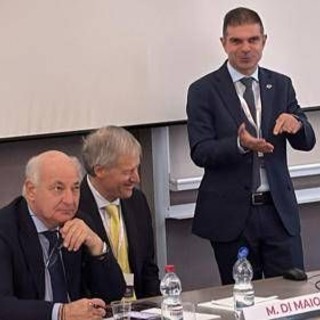 Tumori, esperti: "Il 2% dei ricoveri e 4% dei decessi da interazioni tra farmaci" Tumori, esperti: "Il 2% dei ricoveri e 4% dei decessi da interazioni tra farmaci"