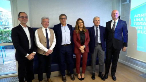 Leucemia Mieloide Acuta, arriva in Italia una nuova opzione terapeutica