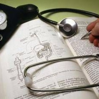 Farmaci, studio: "Risultati positivi per baxdrostat nell’ipertensione resistente" Farmaci, studio: "Risultati positivi per baxdrostat nell’ipertensione resistente"