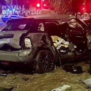Incidente sulla Colombo a Roma, amica vittima in "condizioni gravi ma stabili". Negativa a test Incidente sulla Colombo a Roma, amica vittima in "condizioni gravi ma stabili". Negativa a test
