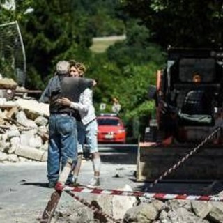 Famiglia morta per il crollo del campanile di Accumuli durante il terremoto: condannato l'ex sindaco Famiglia morta per il crollo del campanile di Accumuli durante il terremoto: condannato l'ex sindaco