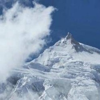 Nepal, Farnesina in contatto con 5 alpinisti italiani: &quot;Stanno bene&quot;