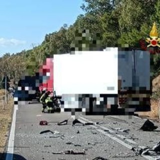 Grave incidente sulla Fondovalle dell'Agri, 4 morti nel Materano