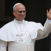 Papa “Vadano a buon fine le trattative per fare cessare le guerre”