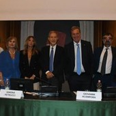 Mare, Musumeci: "Underwater e spazio sfide priorità per il governo"
