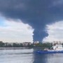 Ucraina, attacco contro una delle più grandi raffinerie in Russia. Mosca: "Abbattuti nella notte 605 droni di Kiev"