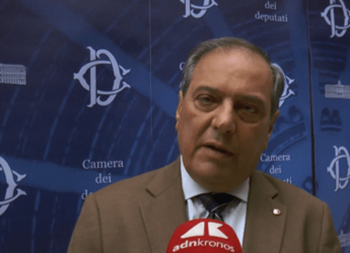Ai, Anelli (Fnomceo): "Algoritmi non possono capire il disagio del paziente"