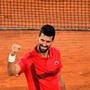 Roland Garros, Djokovic batte Zverev e sfiderà Sinner in semifinale