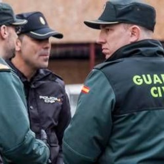 Formentera, uccisa un'italiana di 45 anni: sospetti sul compagno Formentera, uccisa un'italiana di 45 anni: sospetti sul compagno