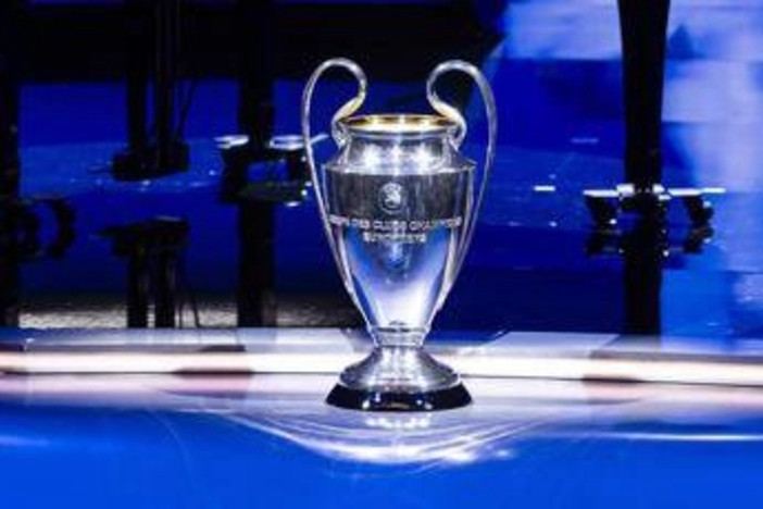 Calcio, quote Sisal: Psg davanti all'Inter nella notte di Champions