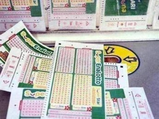 SuperEnalotto, estrazione di oggi 15 settembre 2026: numeri vincenti SuperEnalotto, estrazione di oggi 15 settembre 2026: numeri vincenti