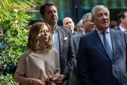 Governo, ieri vertice Meloni-Tajani-Salvini: incontro a margine Cdm poi cena da premier Governo, ieri vertice Meloni-Tajani-Salvini: incontro a margine Cdm poi cena da premier