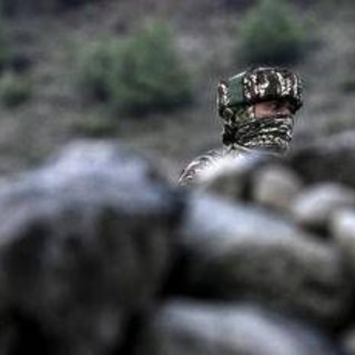 Attacco contro turisti nel Kashmir, 24 morti