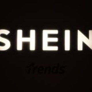 Shein e le bambole sessuali dall'aspetto infantile, la minaccia della Francia dopo la denuncia Shein e le bambole sessuali dall'aspetto infantile, la minaccia della Francia dopo la denuncia