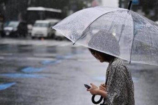 Meteo, piogge nel weekend ma da lunedì torna il bel tempo Meteo, piogge nel weekend ma da lunedì torna il bel tempo