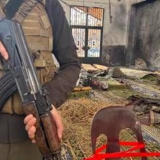 Siria, attacco a moschea di Homs: almeno 8 morti Siria, attacco a moschea di Homs: almeno 8 morti