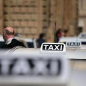 Caro carburanti, protesta dei taxi il 26 ottobre sotto il Mef Caro carburanti, protesta dei taxi il 26 ottobre sotto il Mef
