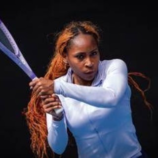 Gauff, debutto ok agli Australian Open e capelli rossi in 'omaggio' a Sinner Gauff, debutto ok agli Australian Open e capelli rossi in 'omaggio' a Sinner