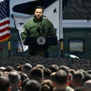 Vance in Groenlandia dopo le polemiche, governo danese nel mirino del vice di Trump