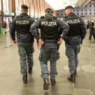 Tolleranza zero sui coltelli ed espulsioni più facili, il pacchetto sicurezza allo studio del governo Tolleranza zero sui coltelli ed espulsioni più facili, il pacchetto sicurezza allo studio del governo