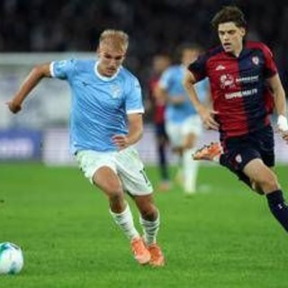 Lazio-Cagliari 2-0, gol di Isaksen e Zaccagni Lazio-Cagliari 2-0, gol di Isaksen e Zaccagni