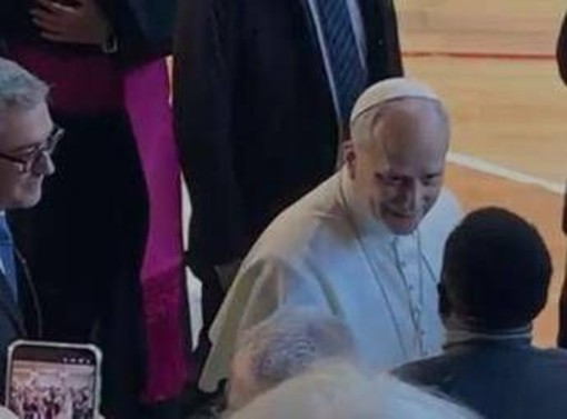 Papa Leone XIV a Ostia: "Qui la violenza esiste e ferisce, non rassegnatevi alla cultura del sopruso"