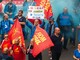 Ex Ilva, sciopero dell’indotto a Taranto. Blocchi stradali contro i licenziamenti