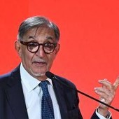 La Russa contro La7: "Faccio causa per la prima volta" La Russa contro La7: "Faccio causa per la prima volta"