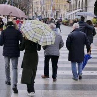 Incrocio di cicloni sull'Italia, ancora tre giorni di maltempo: le previsioni meteo