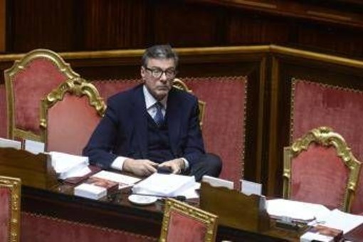 Manovra, confermato stralcio di 5 misure in Commissione. Senato al voto Manovra, confermato stralcio di 5 misure in Commissione. Senato al voto