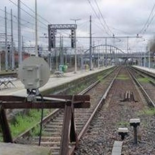 Firenze, muore investito da un treno: ritardi fino a due ore