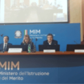 Scuola: Eurosofia, incontro su riforma diritto studio alunni con disabilità Scuola: Eurosofia, incontro su riforma diritto studio alunni con disabilità