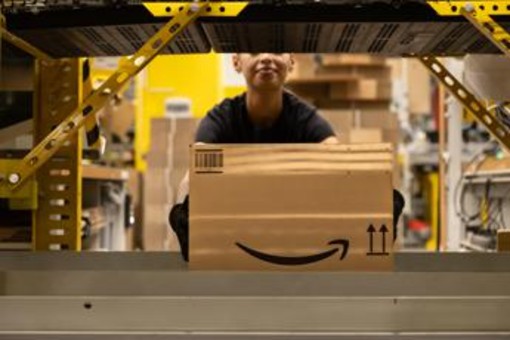 Lavoro: Amazon-Swg, 58% italiani favorevole a donare ferie a colleghi in difficoltà